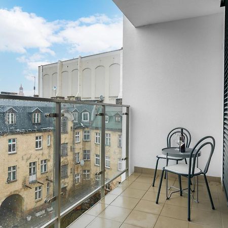 Apartament Black & White Mostowa By Renters 波兹南 外观 照片