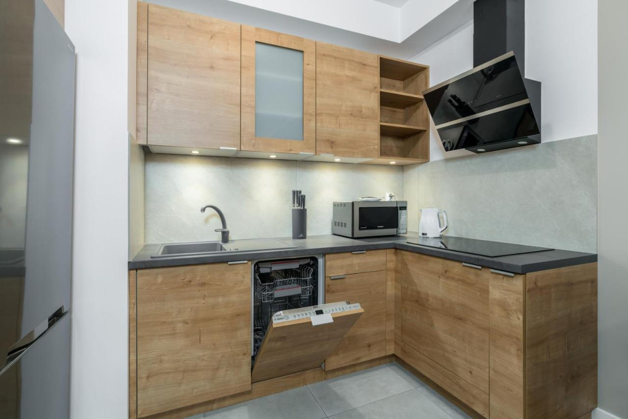 Apartament Black & White Mostowa By Renters 波兹南 外观 照片